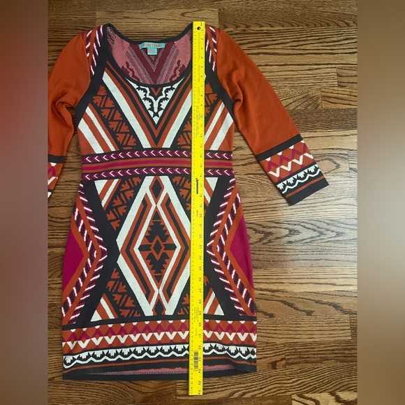 Flying Tomato Orange and Black Geometric Sheath Dress with Scoop Neck - Large - Picture 4 of 5